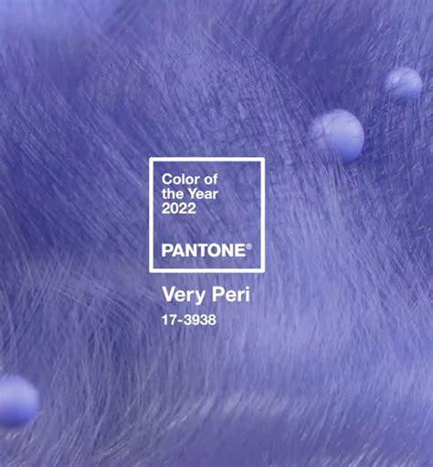 春天出生顏色2022|Pantone 2022 顏色趨勢：長春花藍色